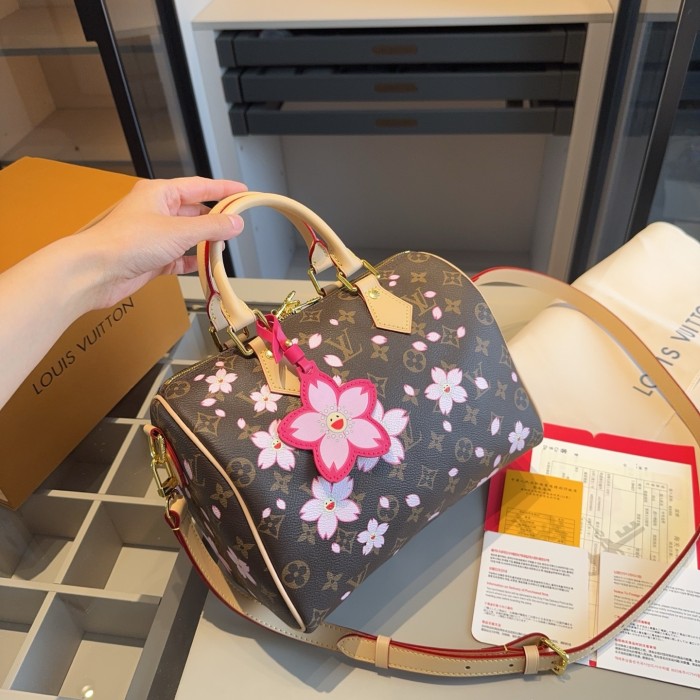 Split leather bag ,4A ,size 25x20x15cm,no box,  B88-254