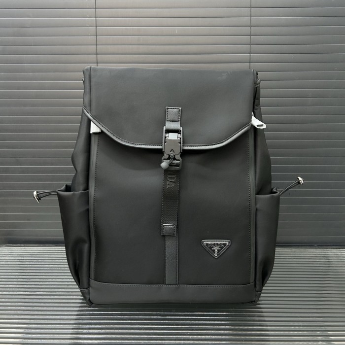 Nylon bag ,4A ,size 42x32cm,no box,  B88-256-257
