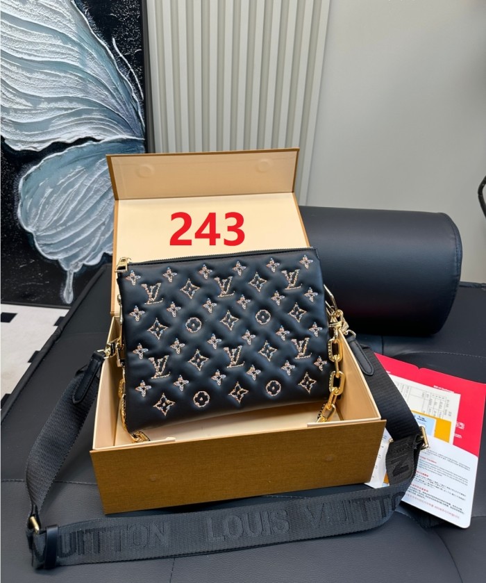 Split leather bag ,4A ,size 27x20cm,no box,  B88-243-252