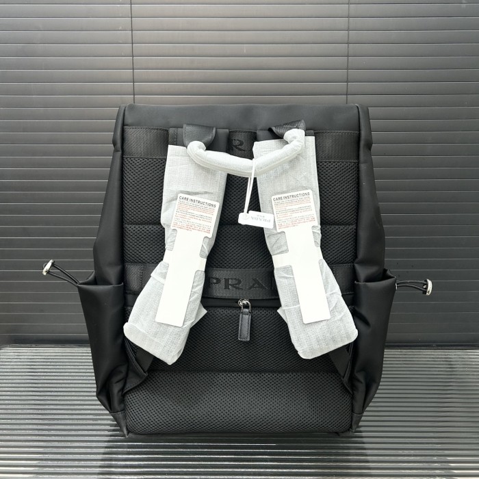 Nylon bag ,4A ,size 42x32cm,no box,  B88-256-257