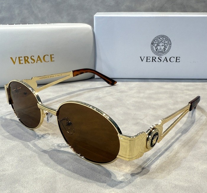 Blue light blocking sunglasses with the box and case ,G25-1711-1716