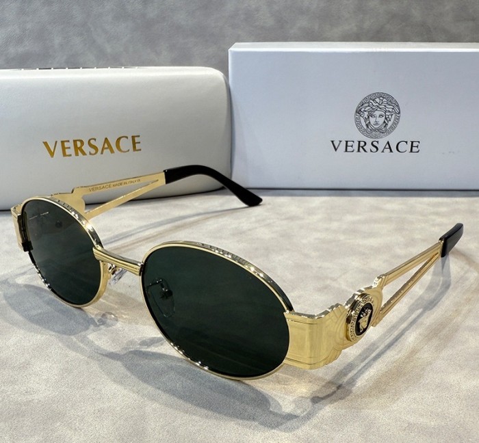 Blue light blocking sunglasses with the box and case ,G25-1711-1716