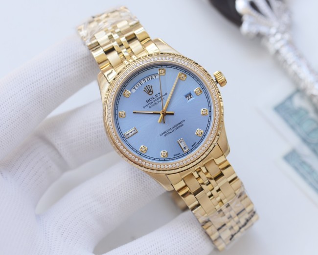Fully automatic imported mechanical movement watch,316L stainless steel,Mineral scratch-resistant mirror glass,with box, size 42mm,WT220-11-20