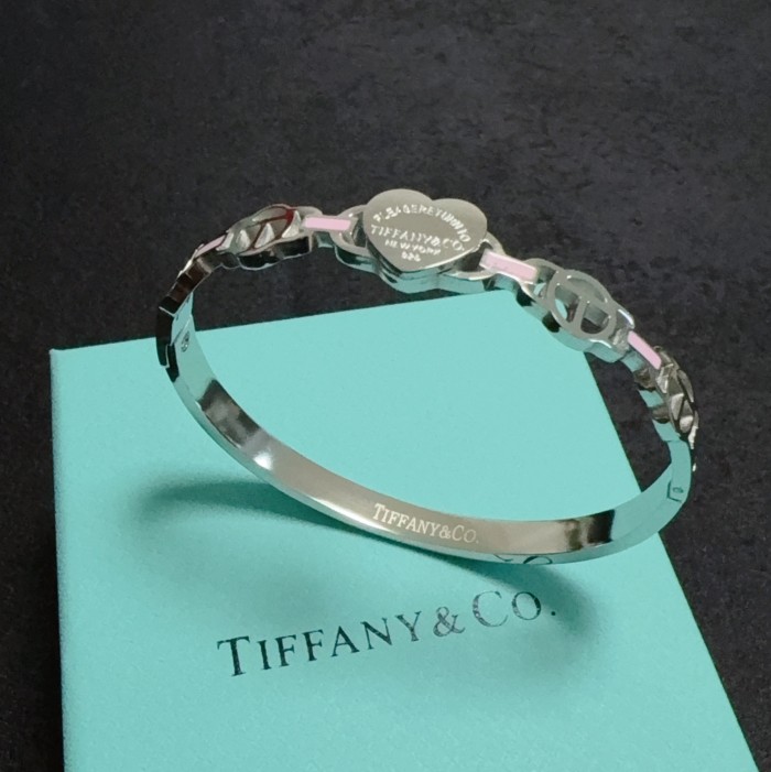 Bracelet jewelry ,with box,  J25-158
