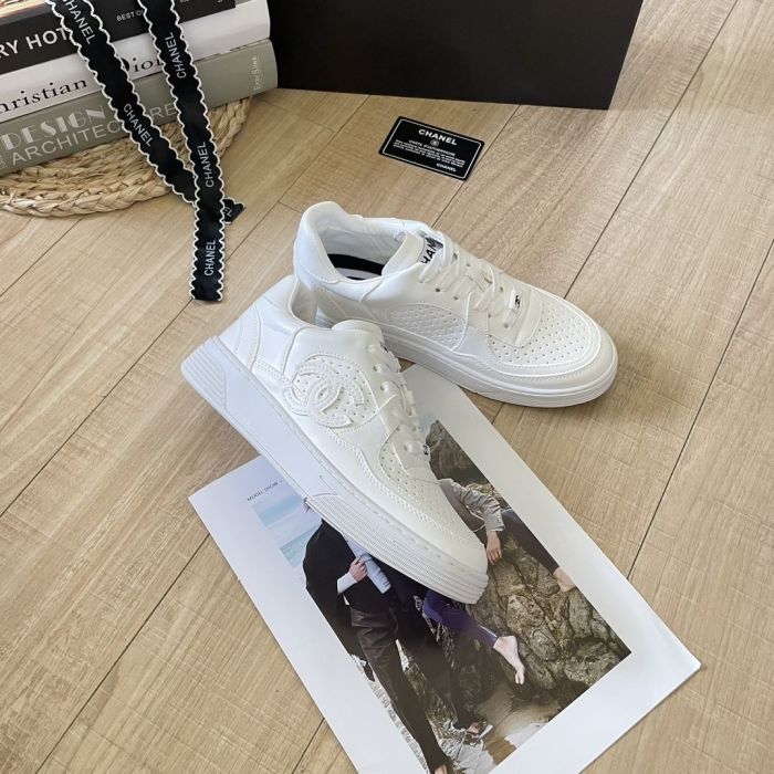 Women's flat sneaker shoes,size 35-42, SS80-33-37