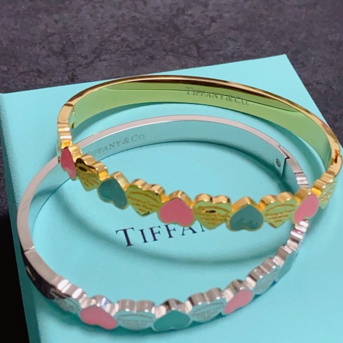 Bracelet jewelry ,with box,  J25-157