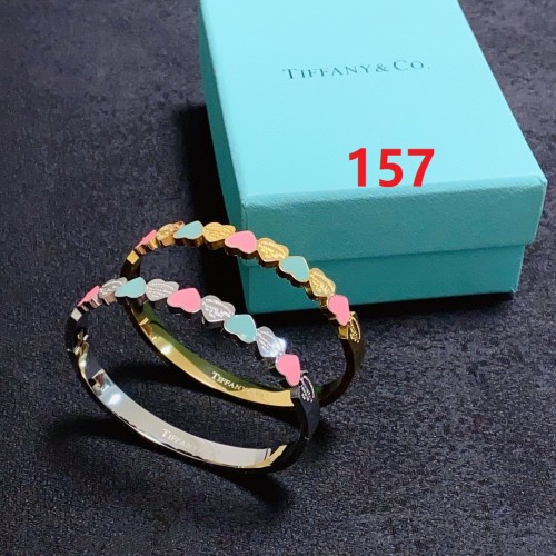 Bracelet jewelry ,with box,  J25-157