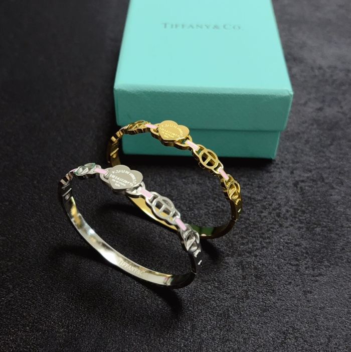 Bracelet jewelry ,with box,  J25-158
