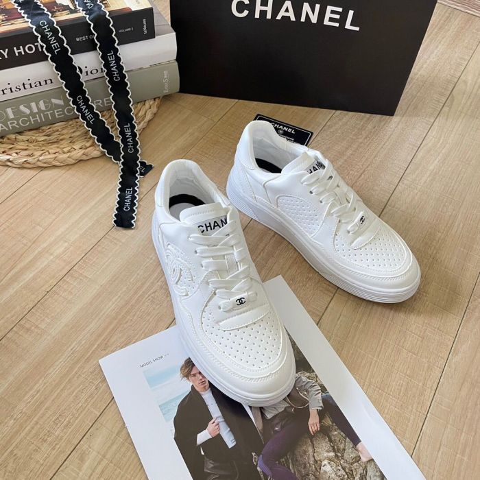 Women's flat sneaker shoes,size 35-42, SS80-33-37