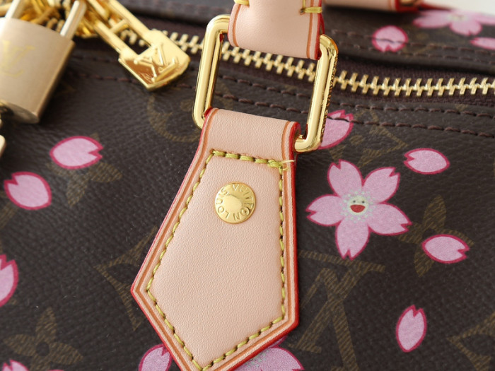 Split leather bag ,4A ,size 25x19x15cm,no box,  B80-144