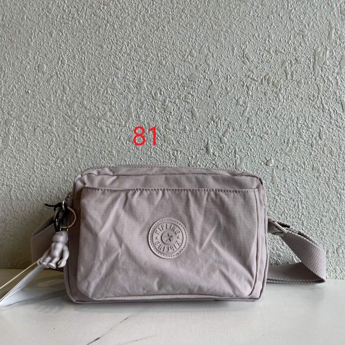 Nylon canvas Single-shoulder bag, crossbody bag，Size 24*17*9cm.B50-79-97