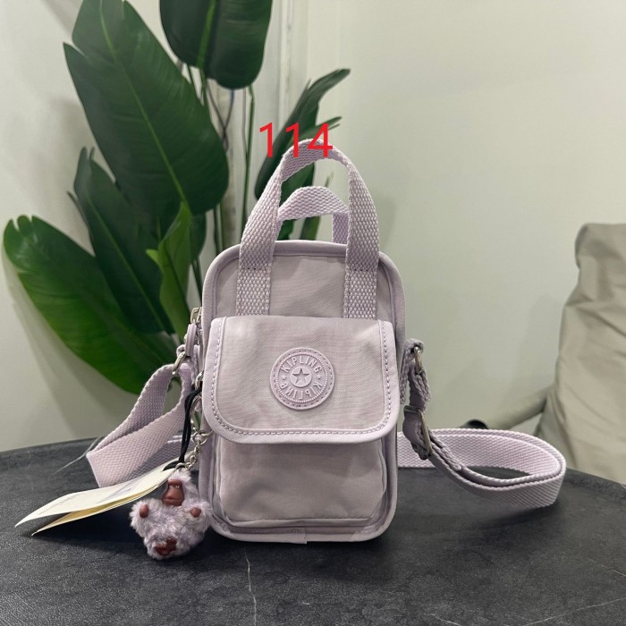 Nylon canvas Single-shoulder bag, crossbody bag，Size 18*12*6.5cm.B50-110-122
