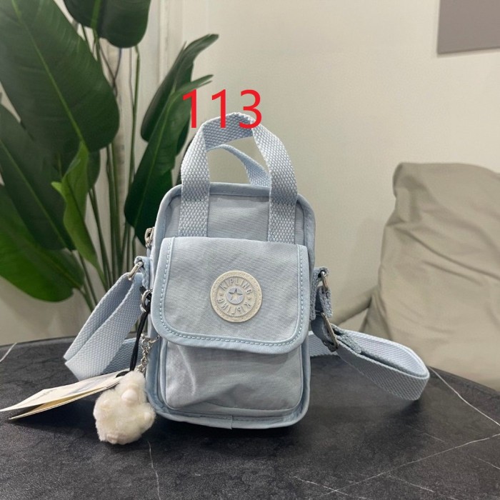 Nylon canvas Single-shoulder bag, crossbody bag，Size 18*12*6.5cm.B50-110-122