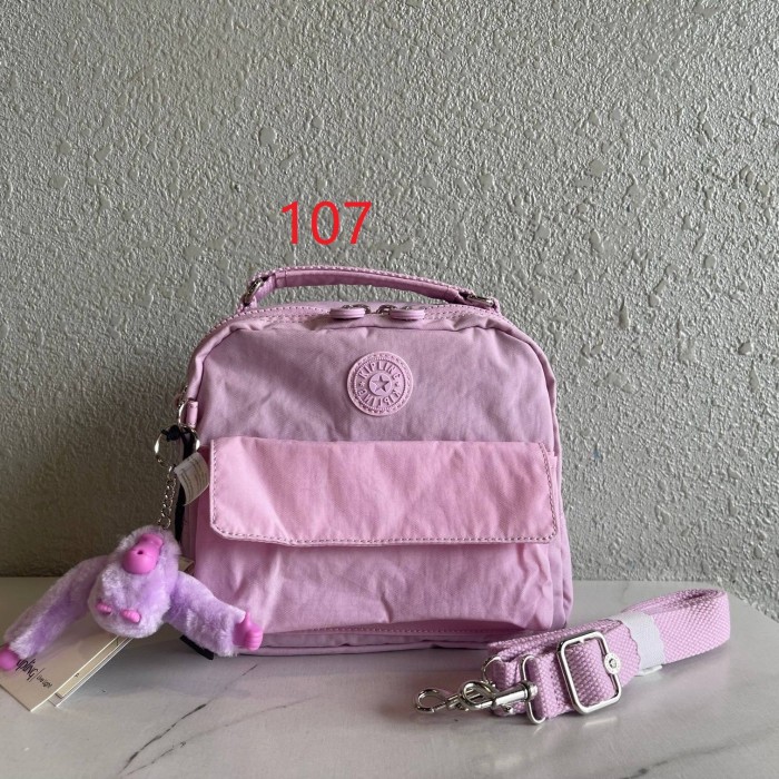 Nylon canvas Single-shoulder bag, crossbody bag，Size 21*10*24cm.B50-98-109