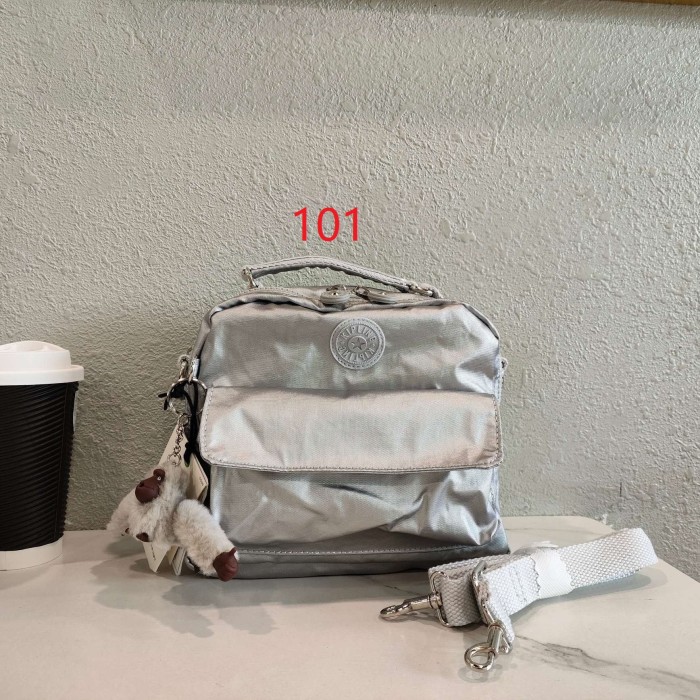 Nylon canvas Single-shoulder bag, crossbody bag，Size 21*10*24cm.B50-98-109