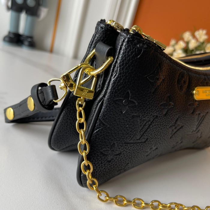 Split leather bag ,5A ,size 24.5x13.5x6.5cm,no box,  B88-278