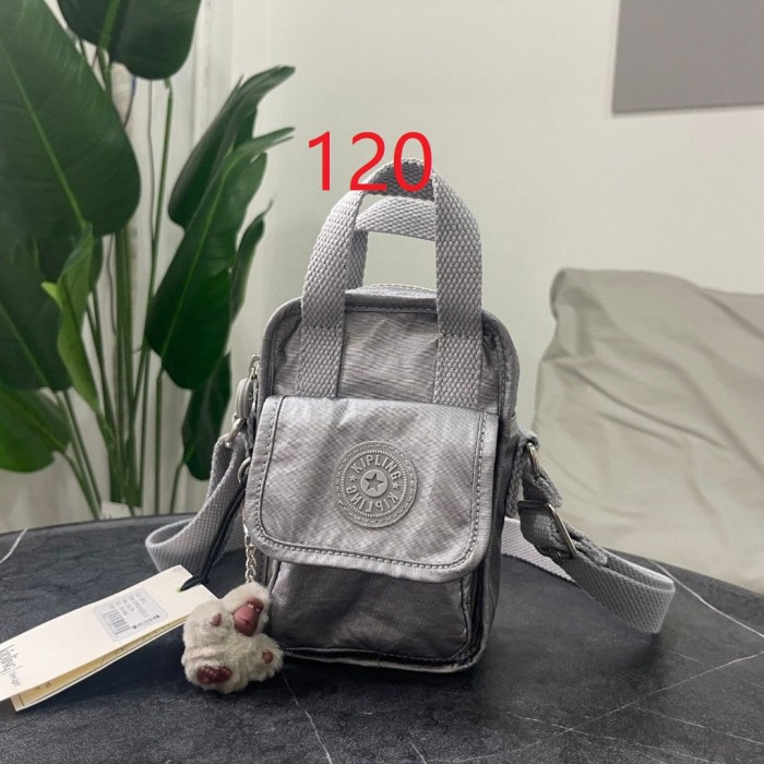 Nylon canvas Single-shoulder bag, crossbody bag，Size 18*12*6.5cm.B50-110-122