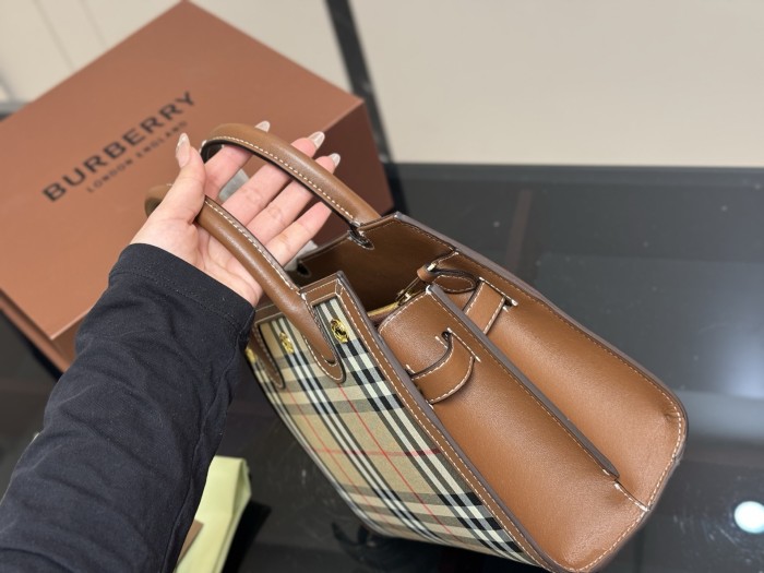 Split leather bag ,4A ,size 25x20cm,no box,  B88-267-268