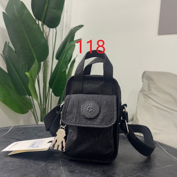 Nylon canvas Single-shoulder bag, crossbody bag，Size 18*12*6.5cm.B50-110-122