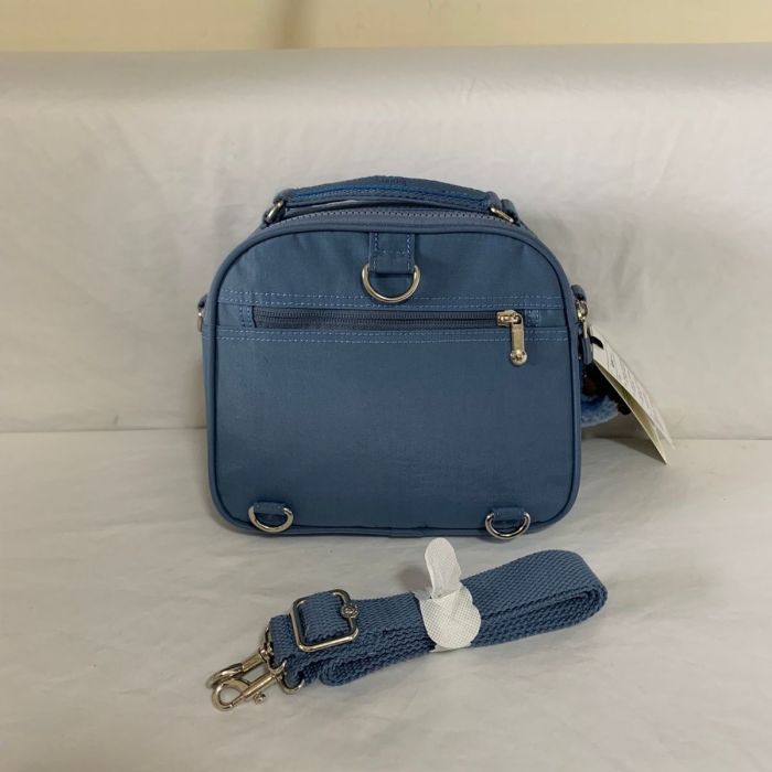 Nylon canvas Single-shoulder bag, crossbody bag，Size 21*10*24cm.B50-98-109