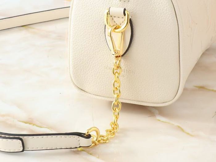 Split leather bag ,4A ,no box,  B88-270