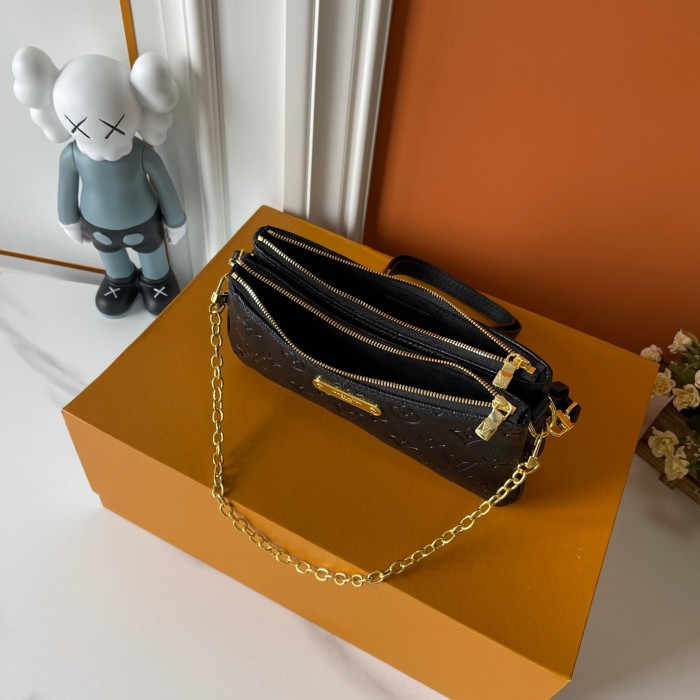 Split leather bag ,5A ,size 24.5x13.5x6.5cm,no box,  B88-278
