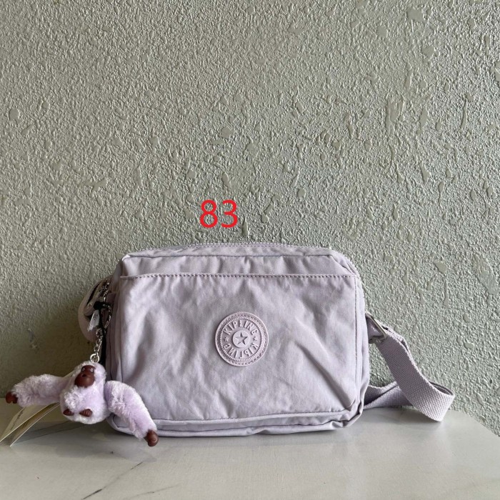 Nylon canvas Single-shoulder bag, crossbody bag，Size 24*17*9cm.B50-79-97