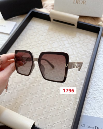 Blue light blocking sunglasses with the box and case ,G25-1796-1798