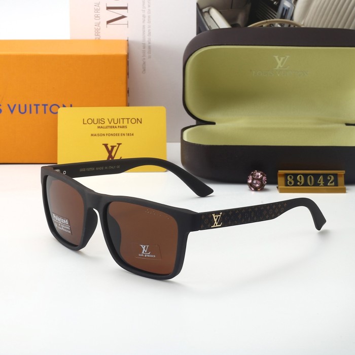 Blue light blocking sunglasses with the box and case ,G25-1851-1855