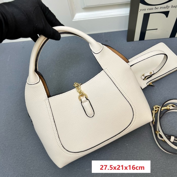 Leather bag ,5A ,size 27.5x21x16cm,no box,  B110-330