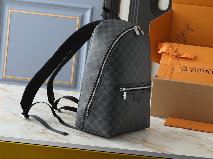 Leather bag ,5A ,size 38x13x28cm,no box,  B110-306-309