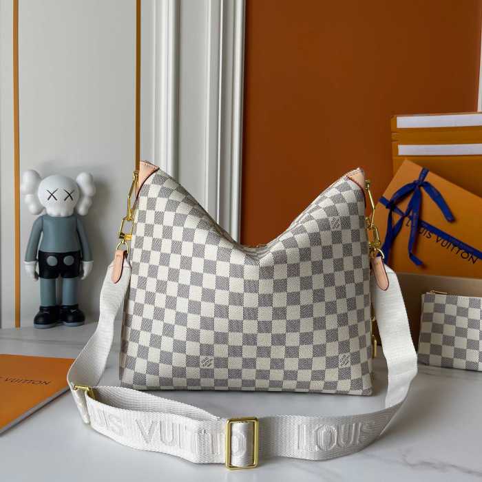 Leather bag ,5A ,size 38x33x10cm,no box,  B110-314