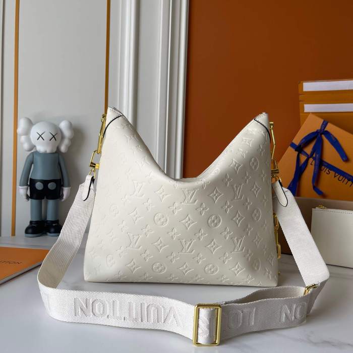 Leather bag ,5A ,size 38x33x10cm,no box,  B110-313