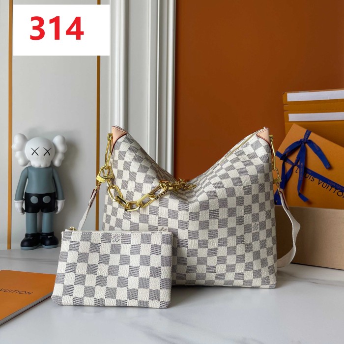 Leather bag ,5A ,size 38x33x10cm,no box,  B110-314