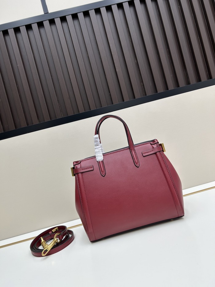 Leather bag ,5A ,size 22x19x12cm,no box,  B110-301