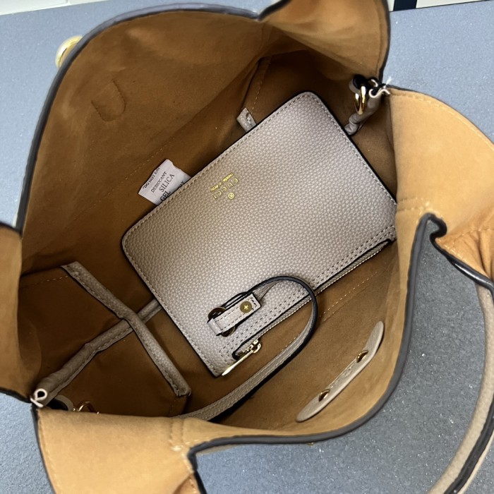 Leather bag ,5A ,size 27.5x21x16cm,no box,  B110-331