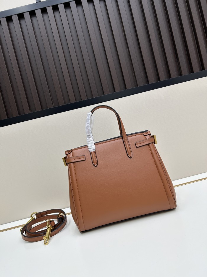 Leather bag ,5A ,size 22x19x12cm,no box,  B110-302