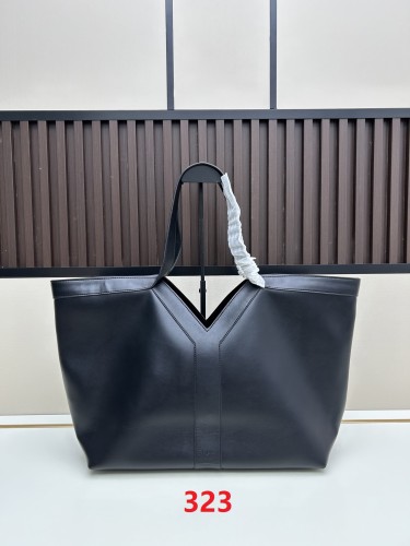 Leather bag ,5A ,size 37x32x7cm,no box,  B110-323