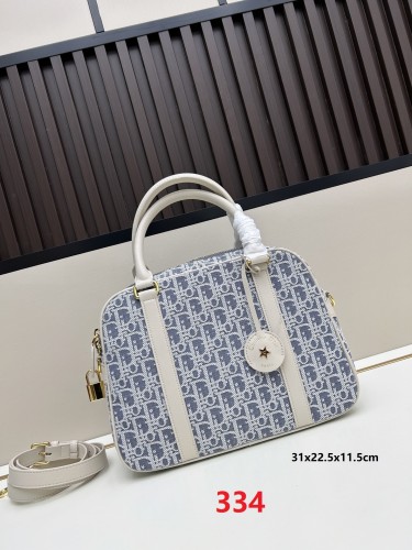 Canvas leather bag ,5A ,size 31x22.5x11.5cm,no box,  B110-334