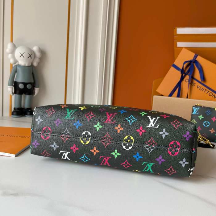 Leather bag ,5A ,size 38x33x10cm,no box,  B110-317