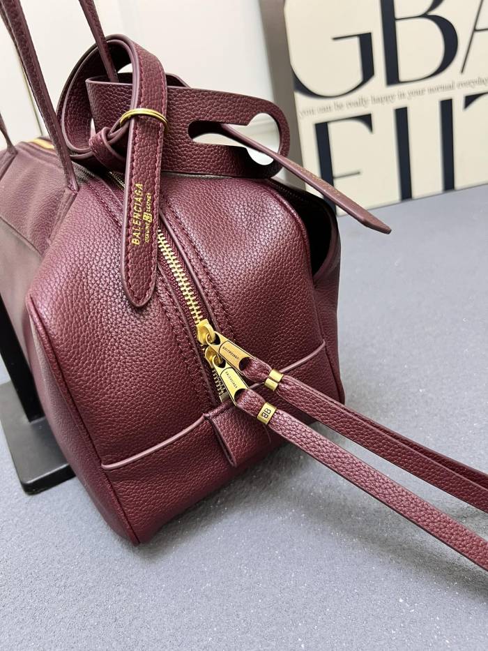 Leather bag ,5A ,size 30x11x11cm,no box,  B130-85