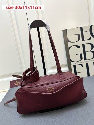 Leather bag ,5A ,size 30x11x11cm,no box,  B130-85