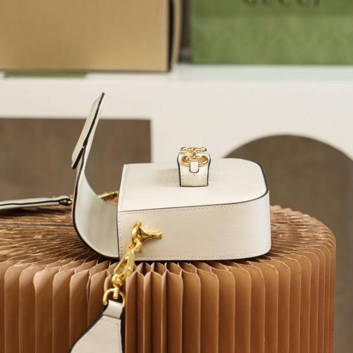 Split leather bag ,4A ,size 20*14*5cm, no box,  B88-289