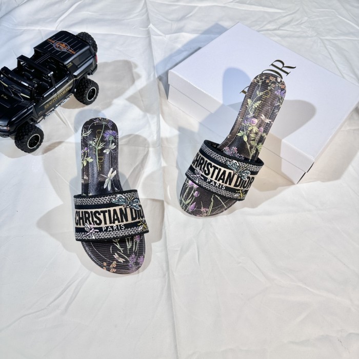 Women heel slipper shoes,  size 35-42, SS50-1809