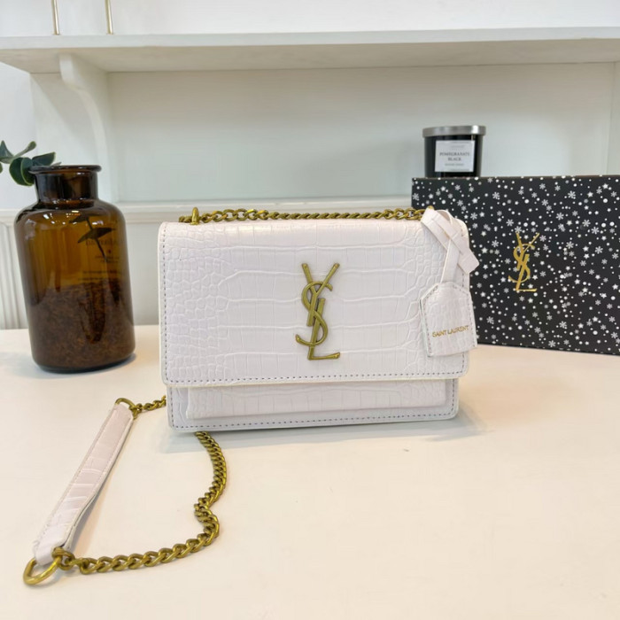 PU leather bag ,budget ,no box, size 22x16x7cm, B35-208-215