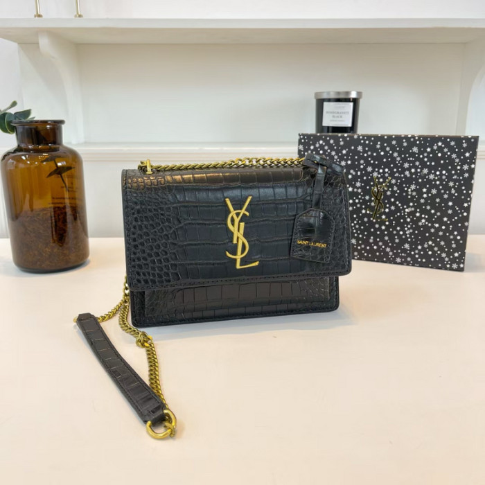 PU leather bag ,budget ,no box, size 22x16x7cm, B35-208-215