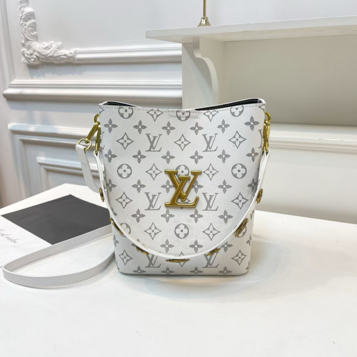PU leather bag ,budget ,no box, size 24x23x12cm, B35-216-221
