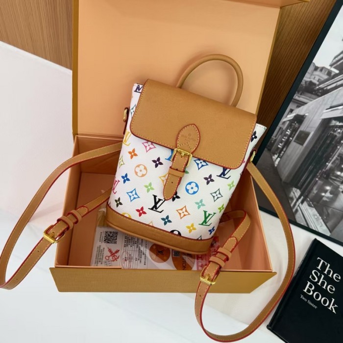 PU leather bag ,budget ,no box, size 20x23x8cm, B35-198-201