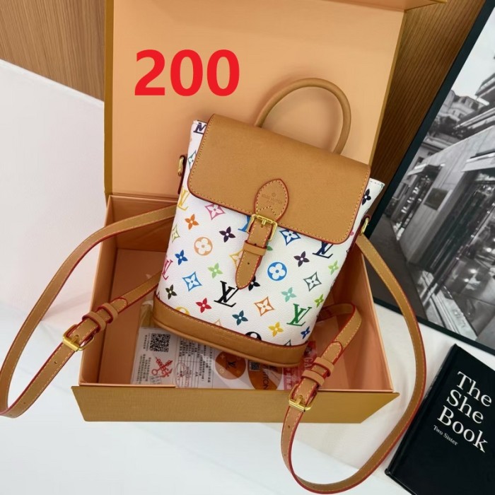 PU leather bag ,budget ,no box, size 20x23x8cm, B35-198-201