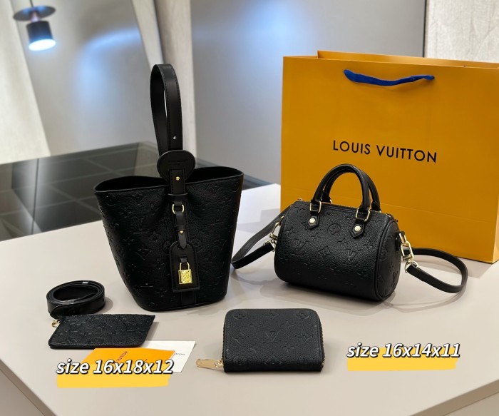 Split leather bag a set,3A ,no box,  B75-355